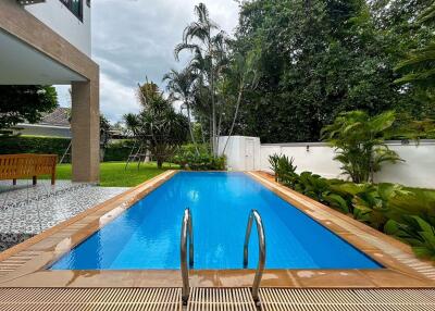 The Heights 2: 3 Bedroom Pool Villa