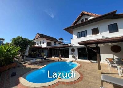 Spacious 5-Bedroom Villa In Chalong