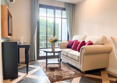 คอนโดนี้มี 1 ห้องนอน  อยู่ในโครงการ คอนโดมิเนียมชื่อ Espana Condo Resort Pattaya 