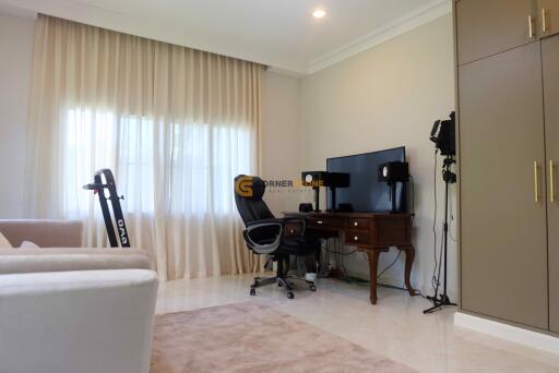 4 bedroom House in Central Park Hillside East Pattaya