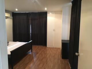 2-bedroom renovated condo for sale on Thonglor