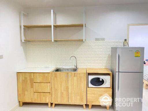 2-BR Condo at A Space Asoke Hide Away near MRT Phra Ram 9