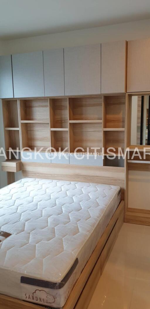 Condo at Life Asoke for sale