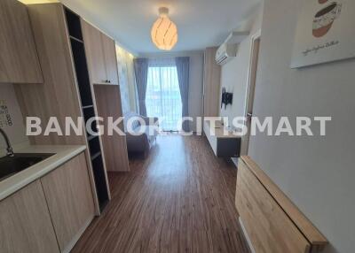 Condo at Grand Condo Wutthakat 53 for sale