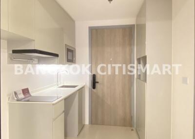 Condo at SOHO Bangkok Ratchada for rent