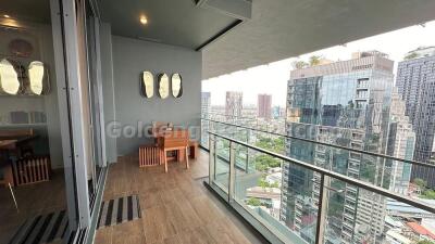 3 Bedrooms Condo on High Floor For Sale at LAVIQ Sukhumvit 57