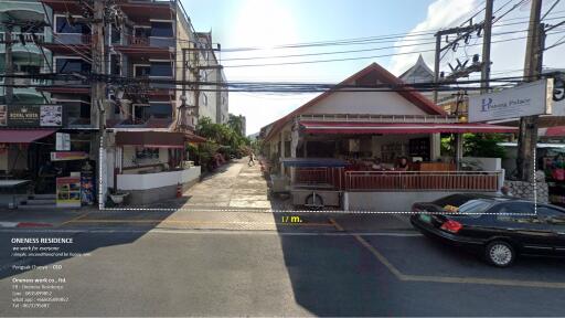 Street view with buildings and driveway