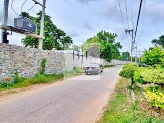 Exterior view of the road near the property