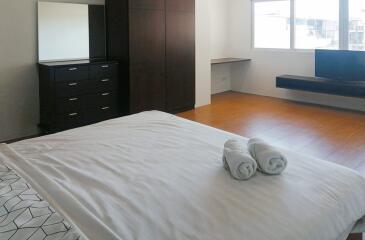 Baan Klang: 2 Bedroom Condo