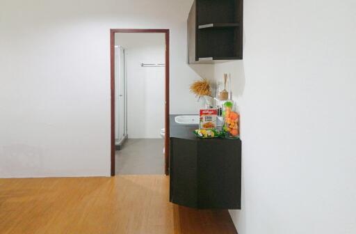 Baan Klang: 2 Bedroom Condo