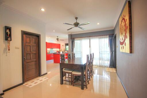 The Heights 2: Very Well Maintained 3 Bedroom Pool Villa