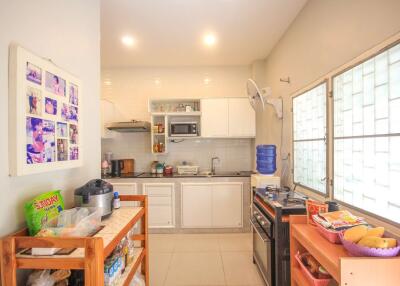 Great Location - 3 Bedroom Townhouse