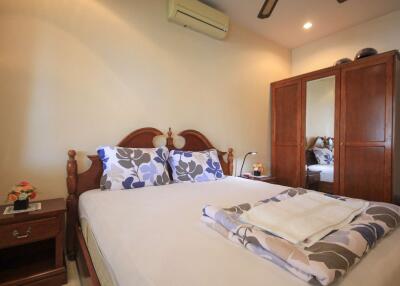 Baan Norway: 3 Bed Pool Villa in Soi 94