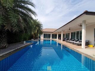 Kaylanna: 3 Bedroom Pool Villa