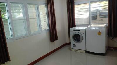 Utility room with washing machines