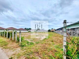 vacant lot with boundary fencing