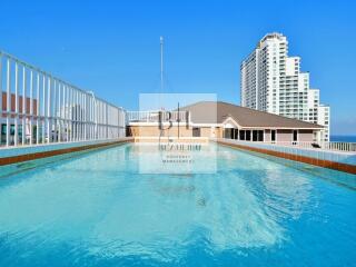 Rooftop swimming pool with city view