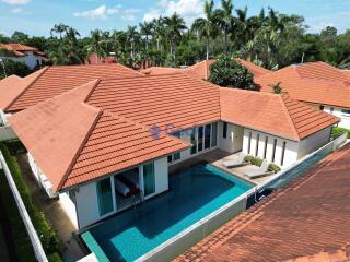 4 Bedrooms House in Whispering Palms East Pattaya H011704