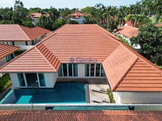 4 Bedrooms House in Whispering Palms East Pattaya H011704