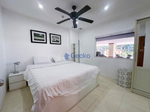 2 Bedrooms Condo in Nordic Park Hill Pratumnak C011703