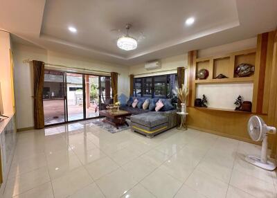 2 Bedrooms House in SP Village 3 East Pattaya H011697