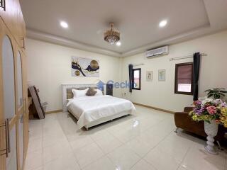 2 Bedrooms House in SP Village 3 East Pattaya H011697