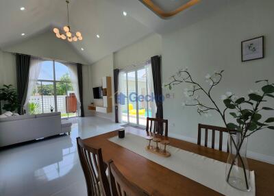 3 Bedrooms House East Pattaya H011698