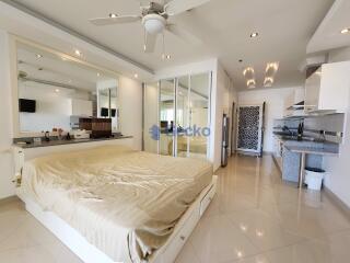 2 Bedrooms Condo in View Talay 7 Jomtien C011702