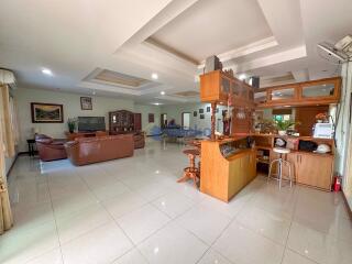 3 Bedrooms House Jomtien H011696