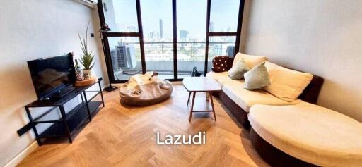 1 Bed 1 Bath 74 SQ.M Supalai Place Sukhumvit 39