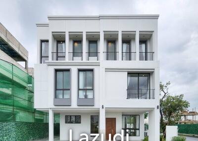 5 Bed 6 Bath 556 SQ.M. Aerie Srinakarin-Krungthepkreetha