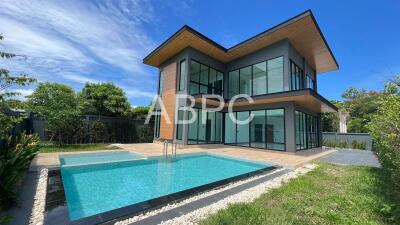 Brand New Modern 5 Bedrooms 5 Bathrooms Pool Villa in Huay Yai ABPC7983