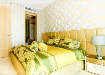 คอนโดนี้มี 1 ห้องนอน  อยู่ในโครงการ คอนโดมิเนียมชื่อ The Riviera Wong Amat Beach 