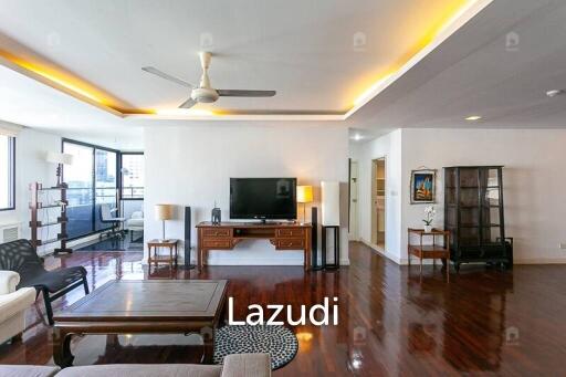 3 Bed 200 SQ.M. Sukhumvit Casa