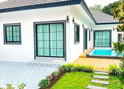 Family house with pool in Soi Siam Country Club Road