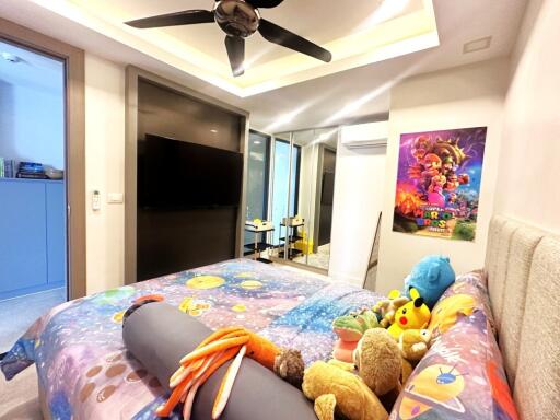 Stunning 3-Bedroom Condo in Jomtien