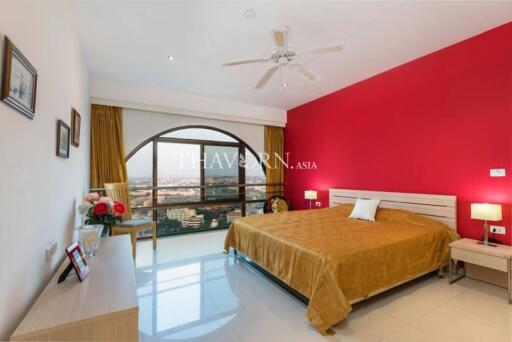 Condo for sale 3 bedroom 297 m² in Jomtien Plaza Condotel, Pattaya