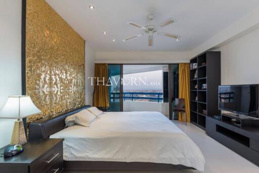 Condo for sale 3 bedroom 297 m² in Jomtien Plaza Condotel, Pattaya