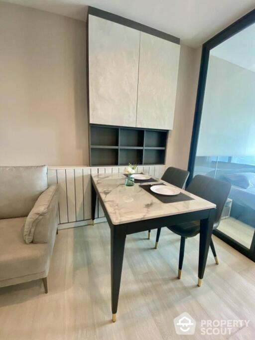 1-BR Condo at Life One Wireless near BTS Phloen Chit