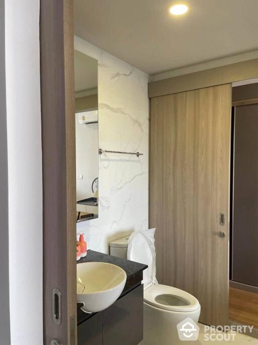 Studio Condo at Cloud Thonglor-Phetchaburi near MRT Phetchaburi