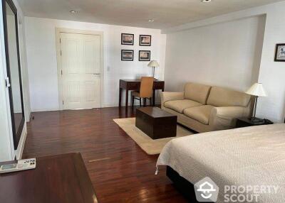 2-BR Condo at Icon 2 Condominium close to Thong Lo