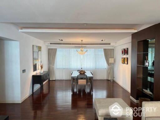 2-BR Condo at Icon 2 Condominium close to Thong Lo