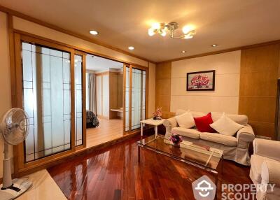 2-BR Condo at Asoke Place near MRT Sukhumvit