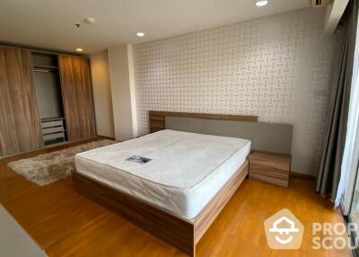 3-BR Condo at River Heaven Chareonkrung near BTS Krung Thon Buri (ID 414302)