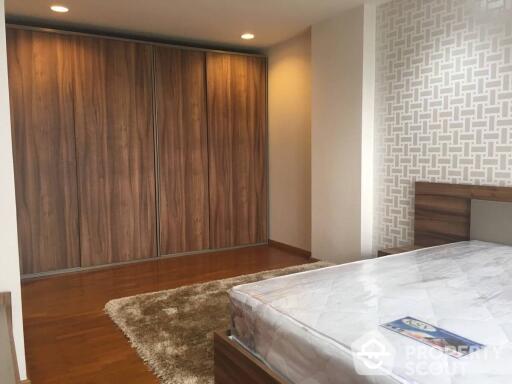 3-BR Condo at River Heaven Chareonkrung near BTS Krung Thon Buri (ID 414302)