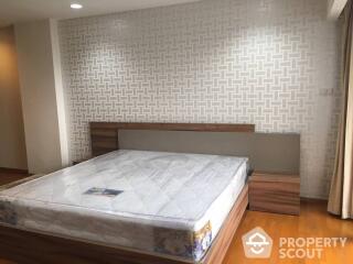 3-BR Condo at River Heaven Chareonkrung near BTS Krung Thon Buri (ID 414302)