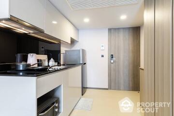 1-BR Condo at Klass Siam near BTS Chong Nonsi