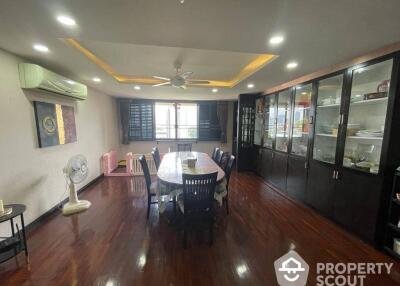 3-BR Condo at D.S. Tower 1 Sukhumvit 33 Condominium near BTS Phrom Phong