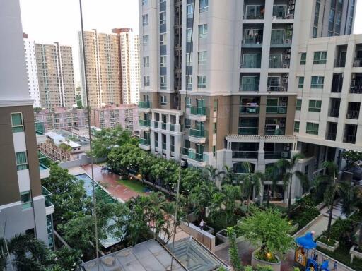 Condo for Rent at Belle Grand Rama 9