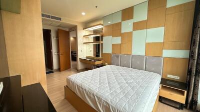 Condo for Rent at Chatrium Riverside Condominium